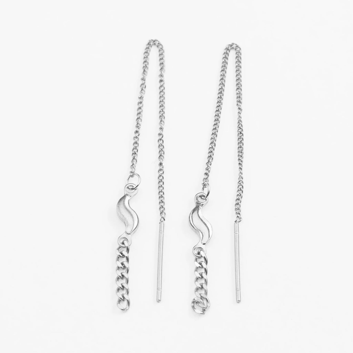 Kædeøreringe med vedhæng i kirugisk rustfrit stål