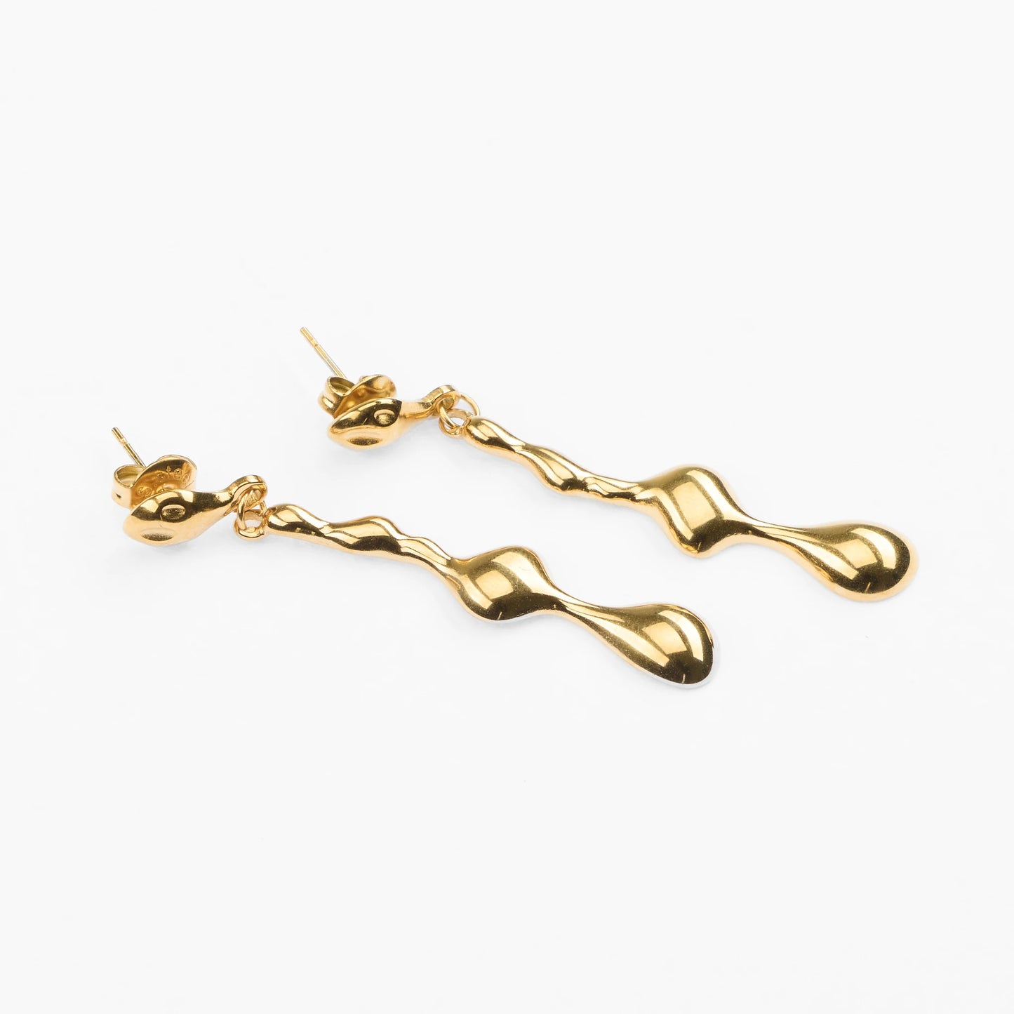 Dakry stud vandfast guld ørering dråbedesign