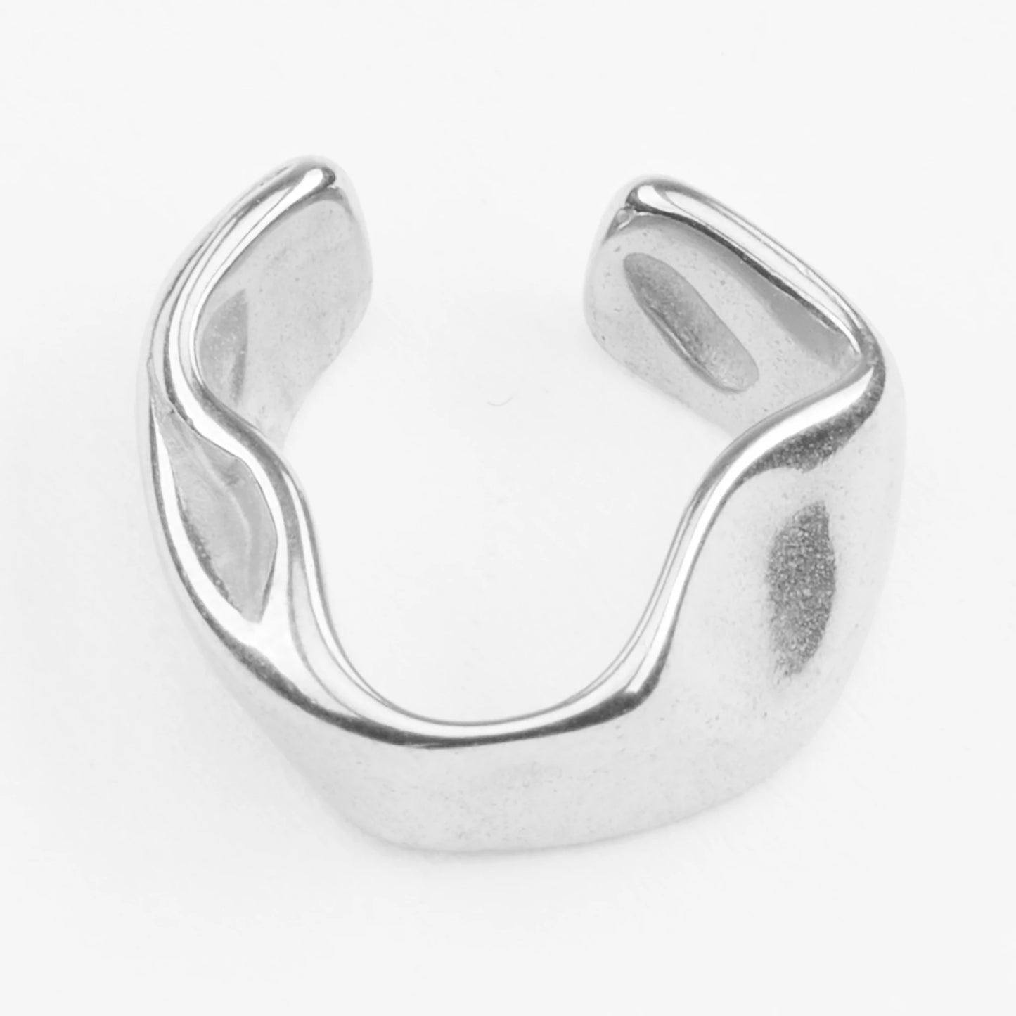 Megara vandfast sølv ear cuff