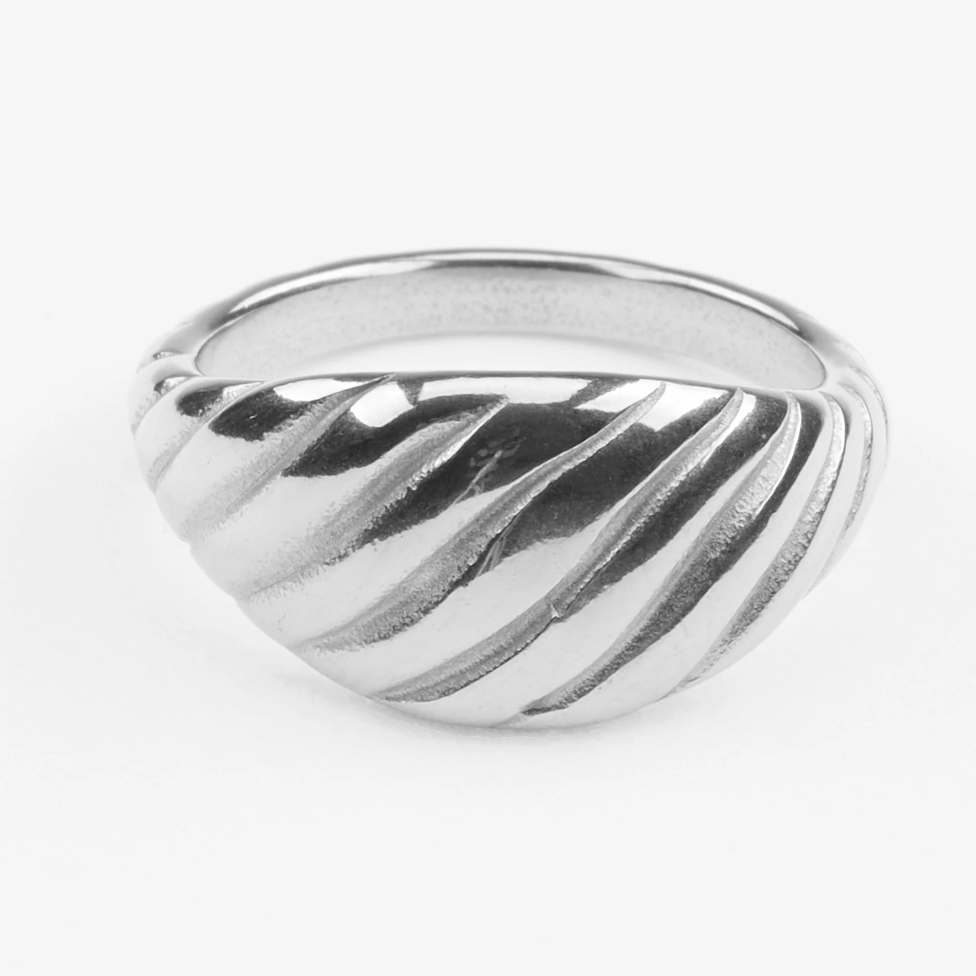 Nero vandfast sølvring croissant design signet