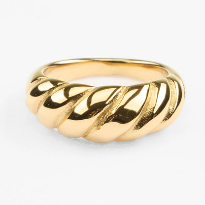 Thetis vandfast guld bånd ring croissant form