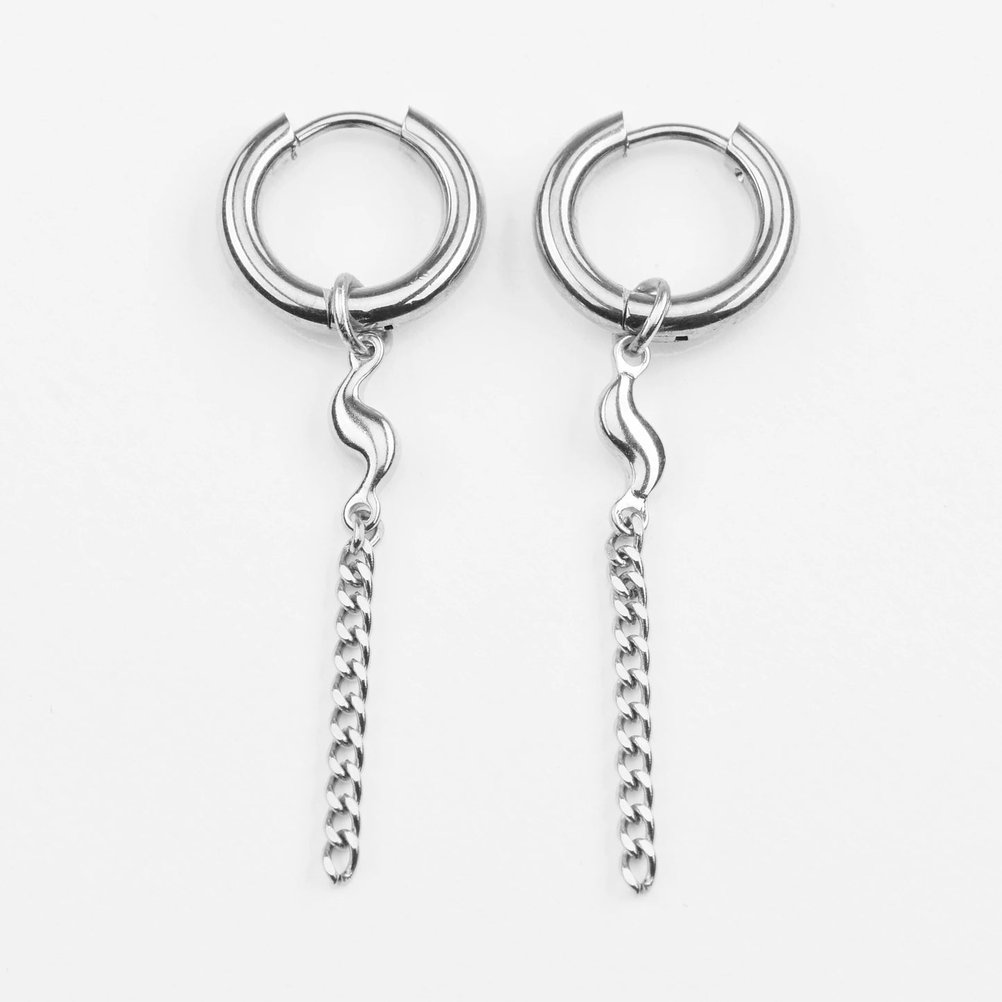 Vandfaste astrapi sølvhoops med kædevedhæng