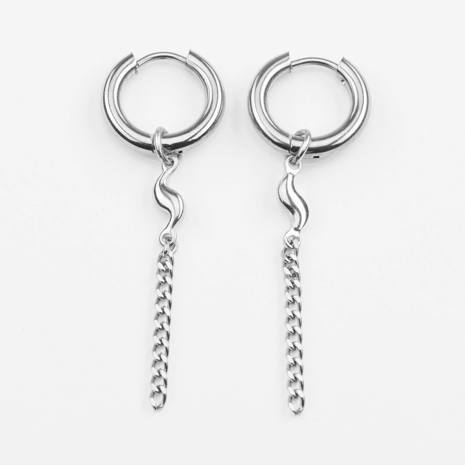 Vandfaste astrapi sølvhoops med kædevedhæng